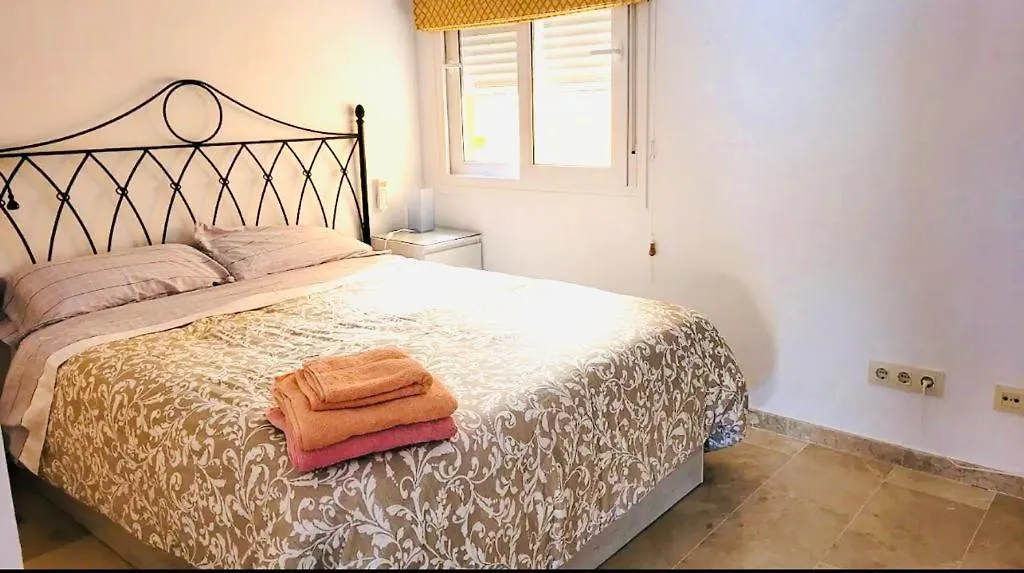 Casa De Tarifa Apartment